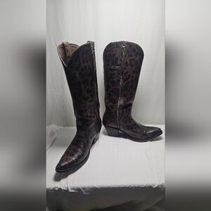 Ariat Women's Leopard Print Dixon Western Boots – Style 10038454 – Size 9